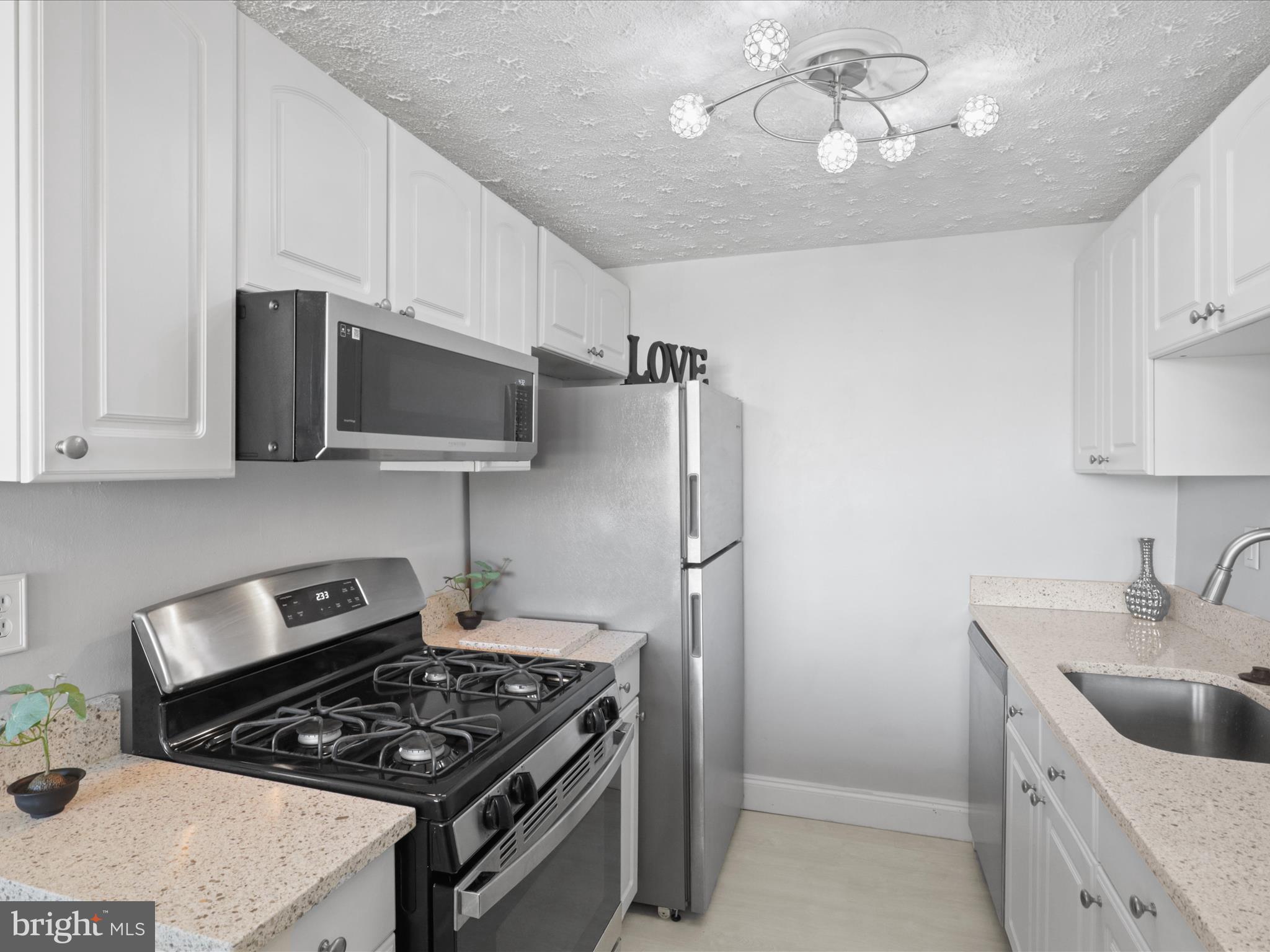 4600 DUKE STREET 1023
