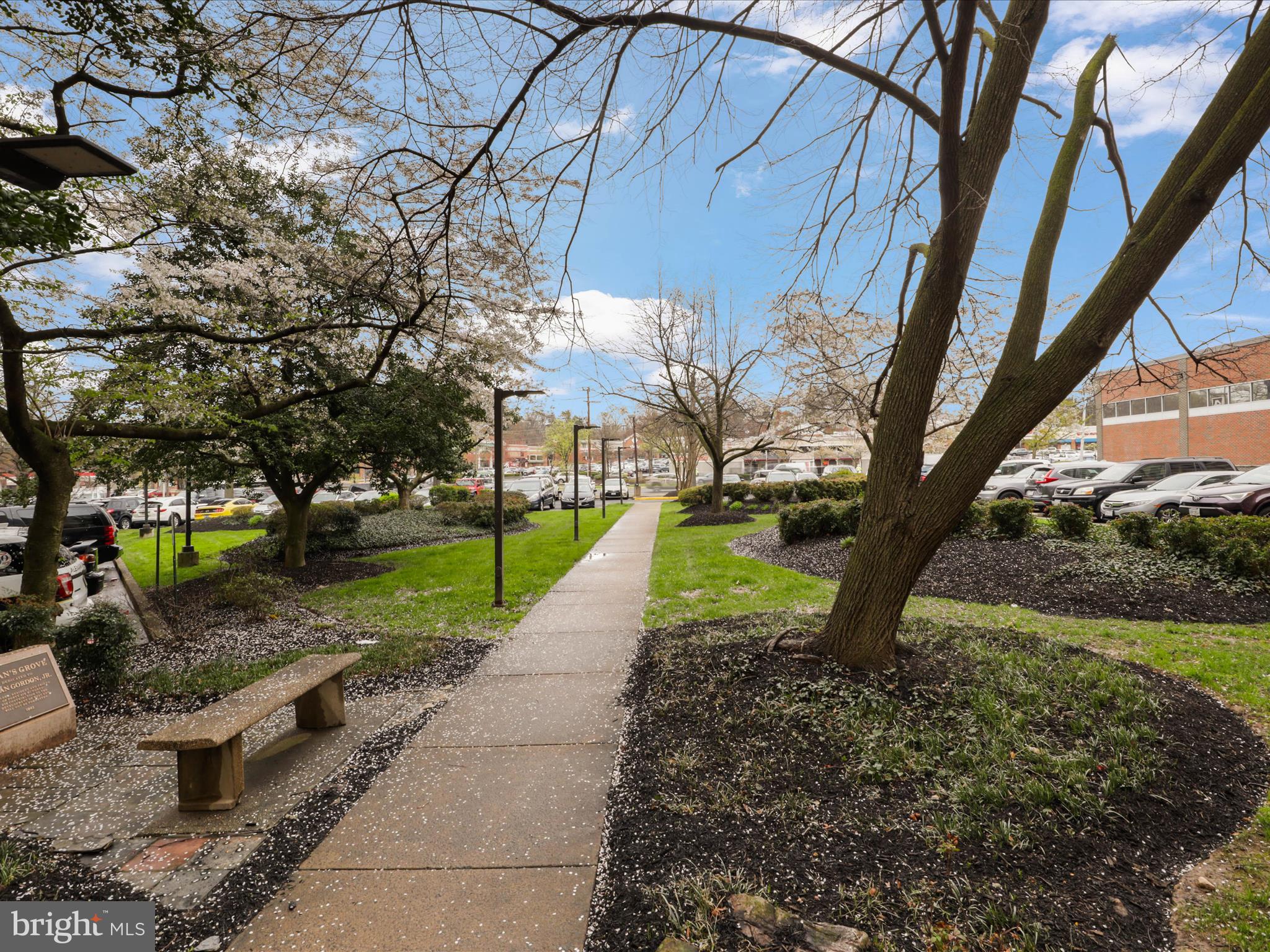 4600 DUKE STREET 1023