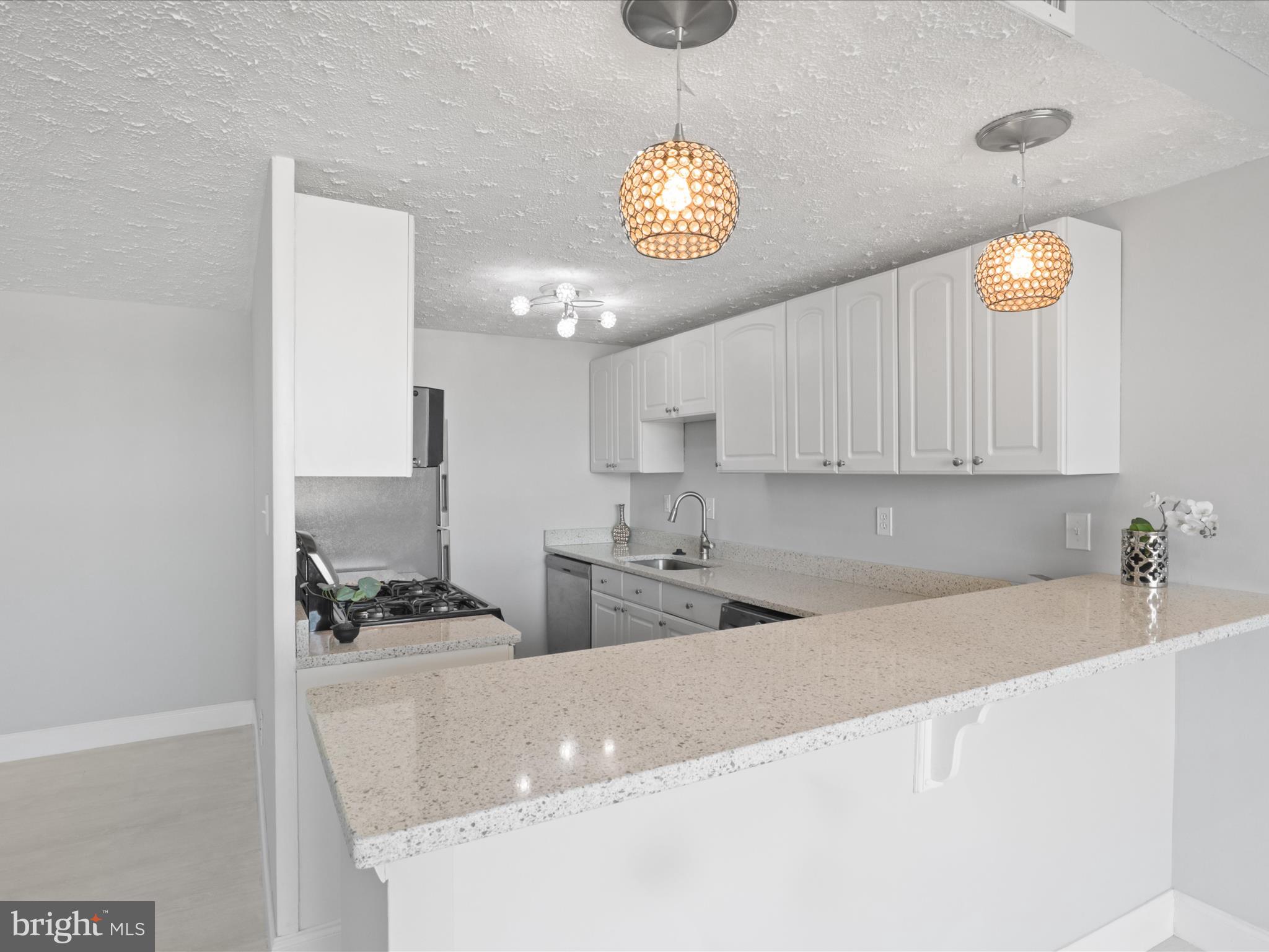 4600 DUKE STREET 1023