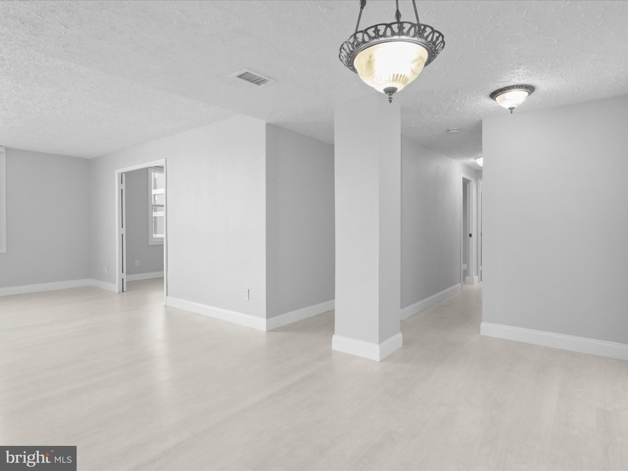 4600 DUKE STREET 1023