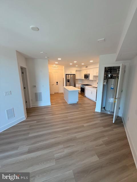 701 N HENRY STREET 211