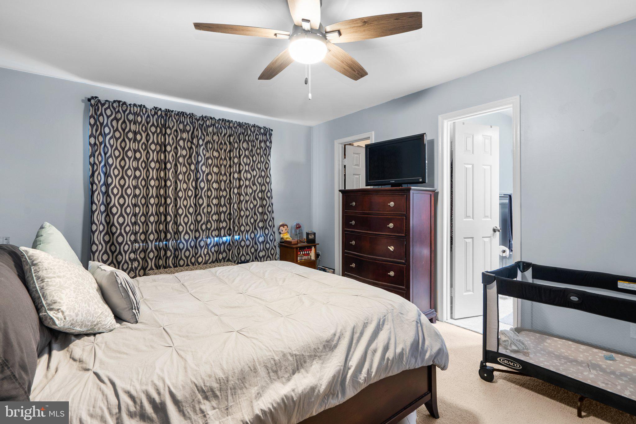 8052 SKY BLUE DRIVE