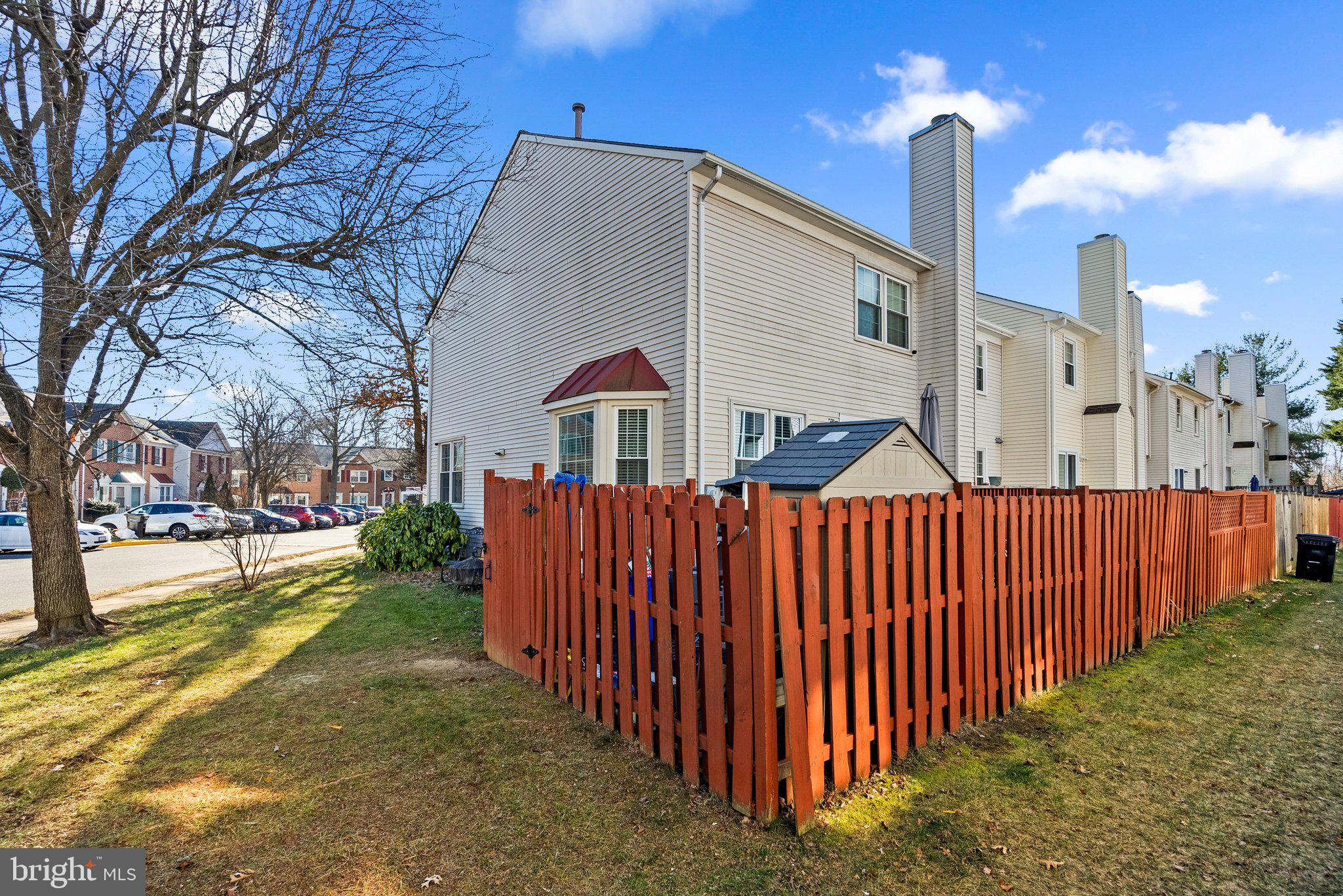 8052 SKY BLUE DRIVE