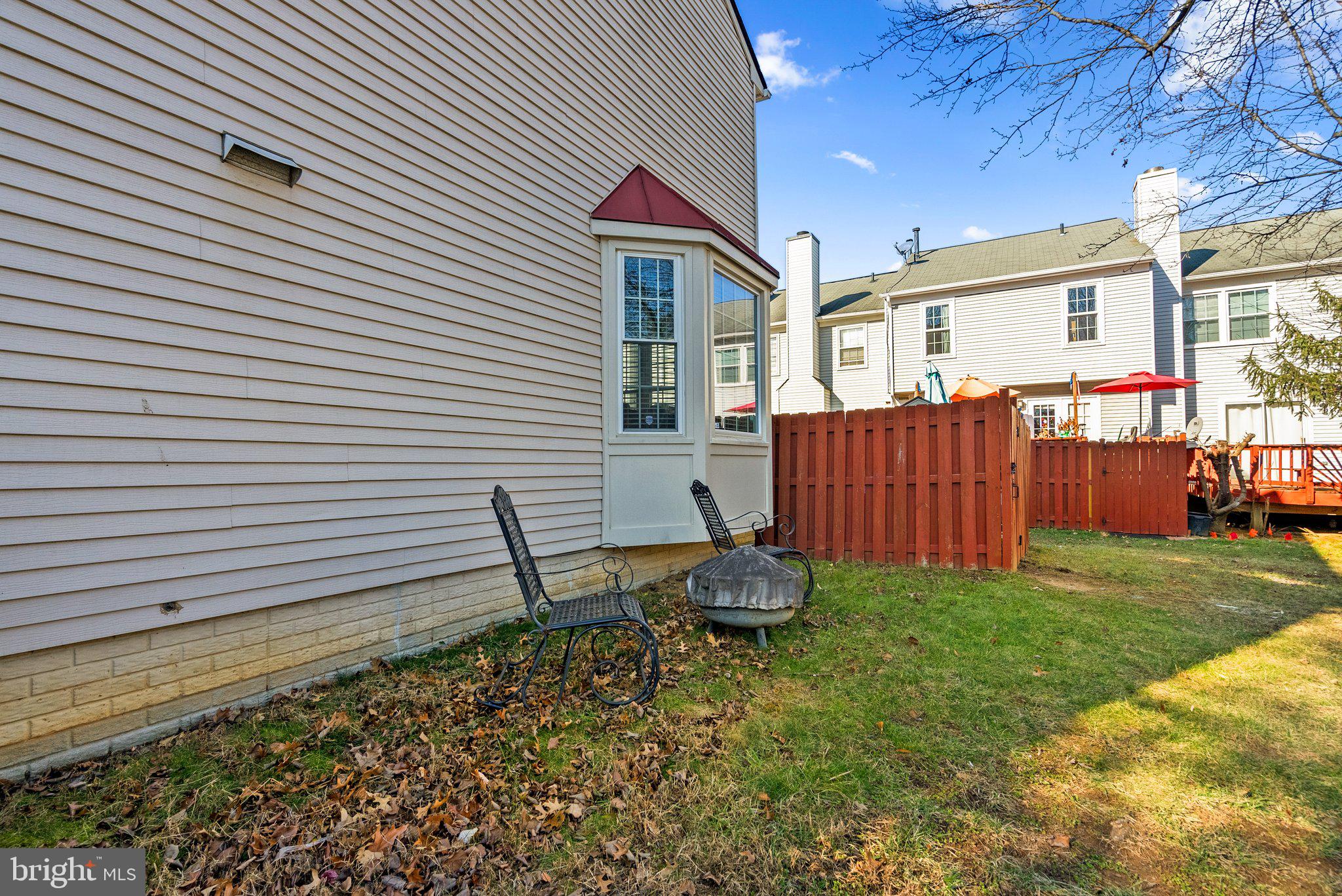 8052 SKY BLUE DRIVE