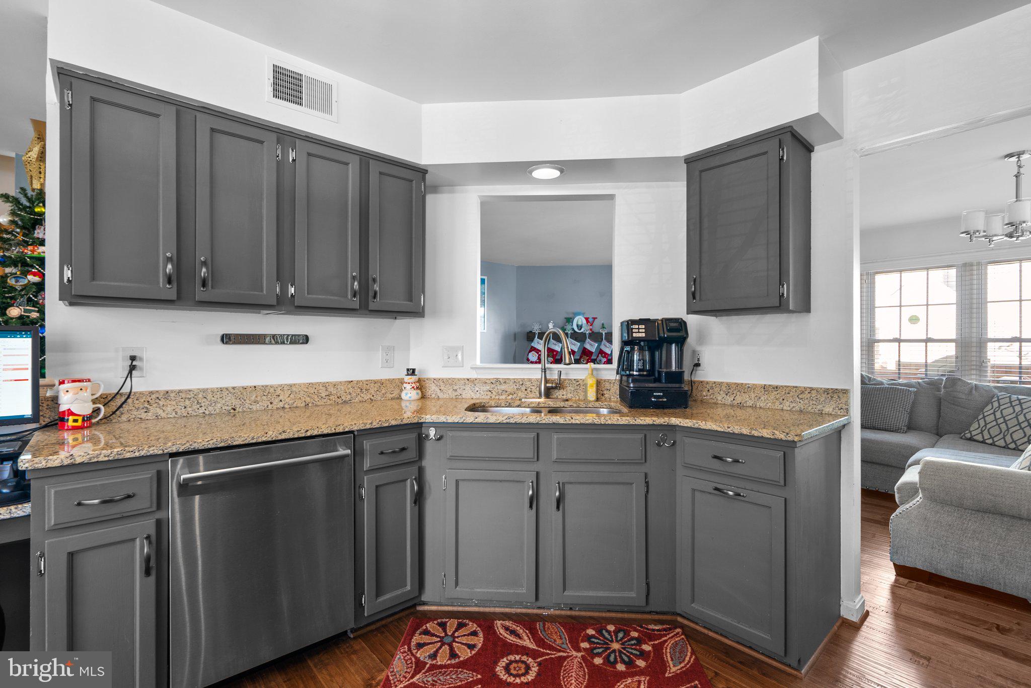 8052 SKY BLUE DRIVE