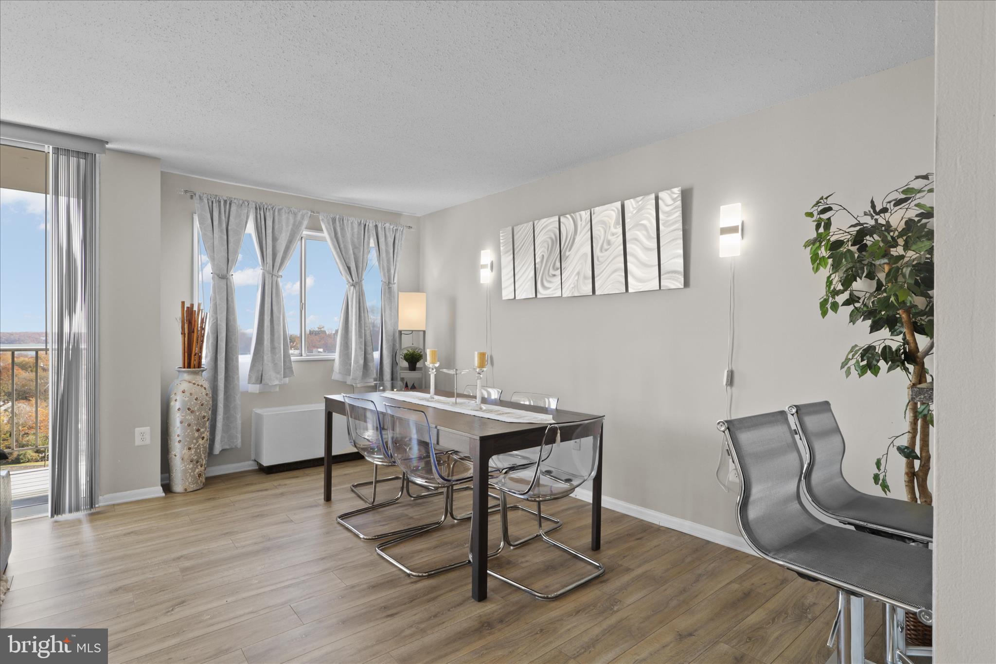 2059 HUNTINGTON AVENUE 1201