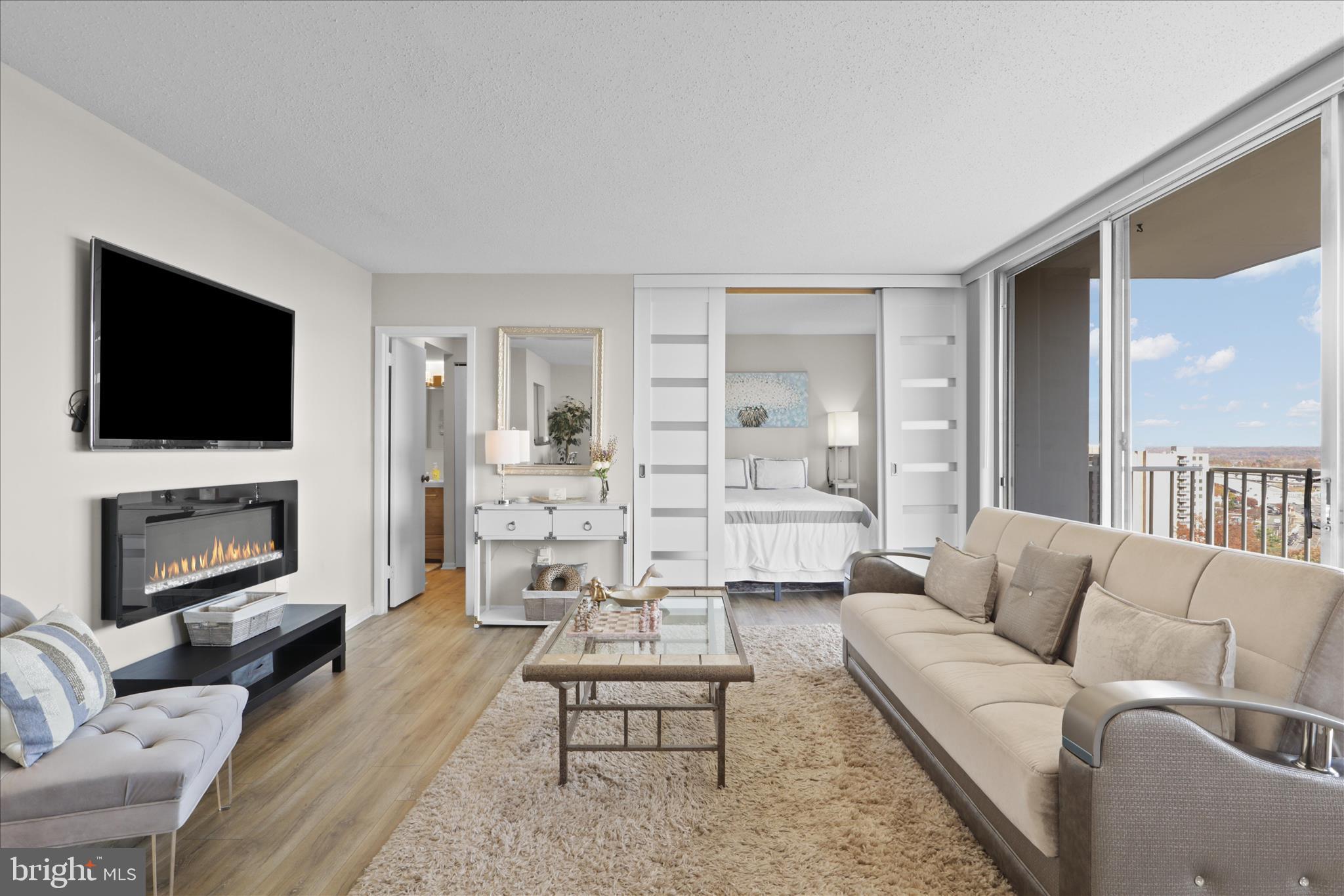 2059 HUNTINGTON AVENUE 1201