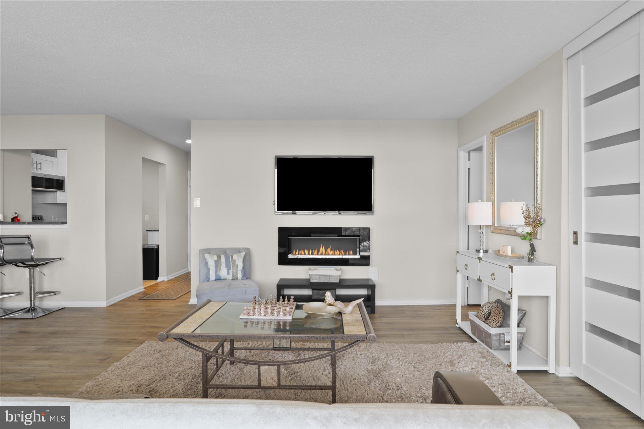 2059 HUNTINGTON AVENUE 1201
