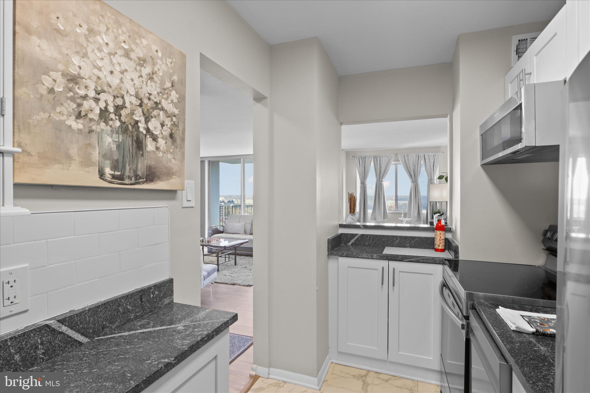 2059 HUNTINGTON AVENUE 1201