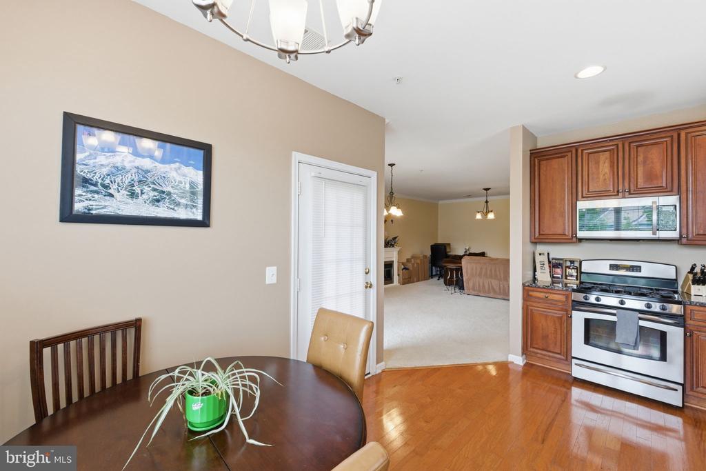 43905 HICKORY CORNER TERRACE 105