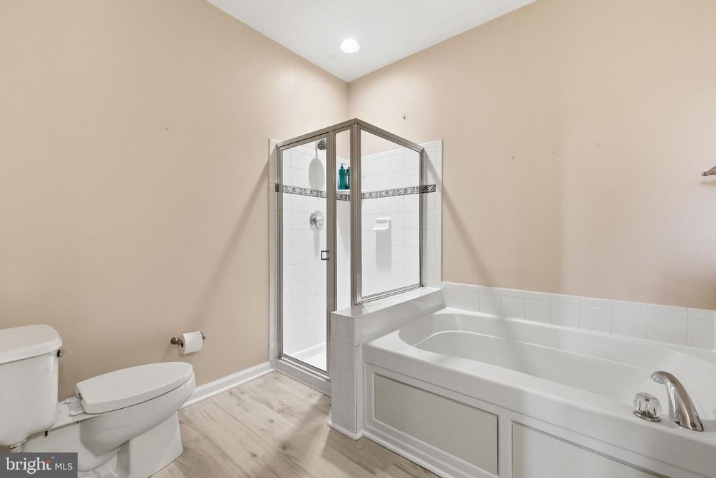 43905 HICKORY CORNER TERRACE 105