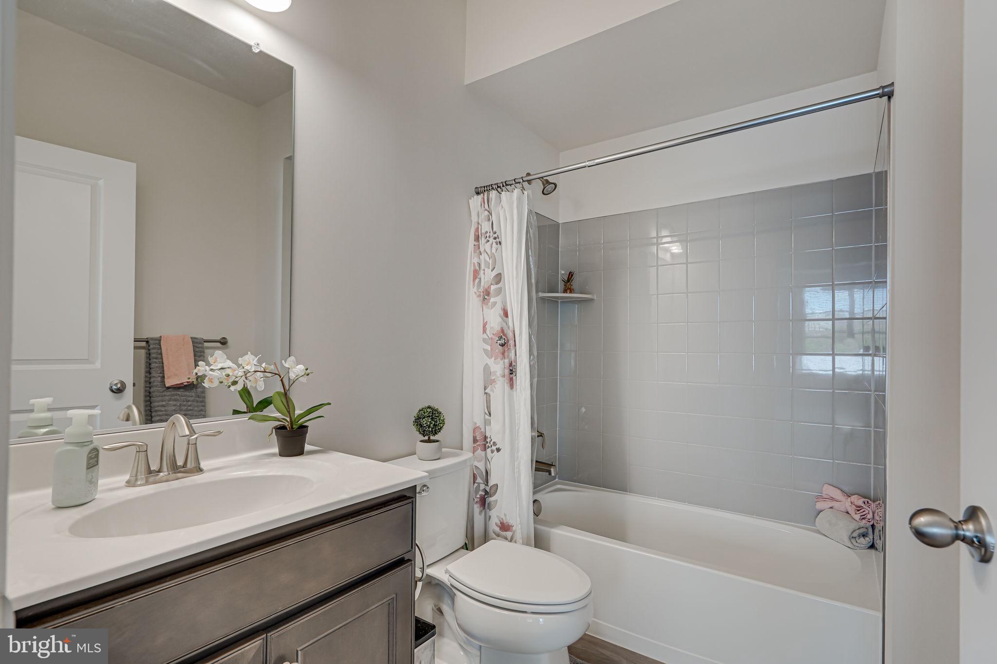 5032 MELISSA PLACE