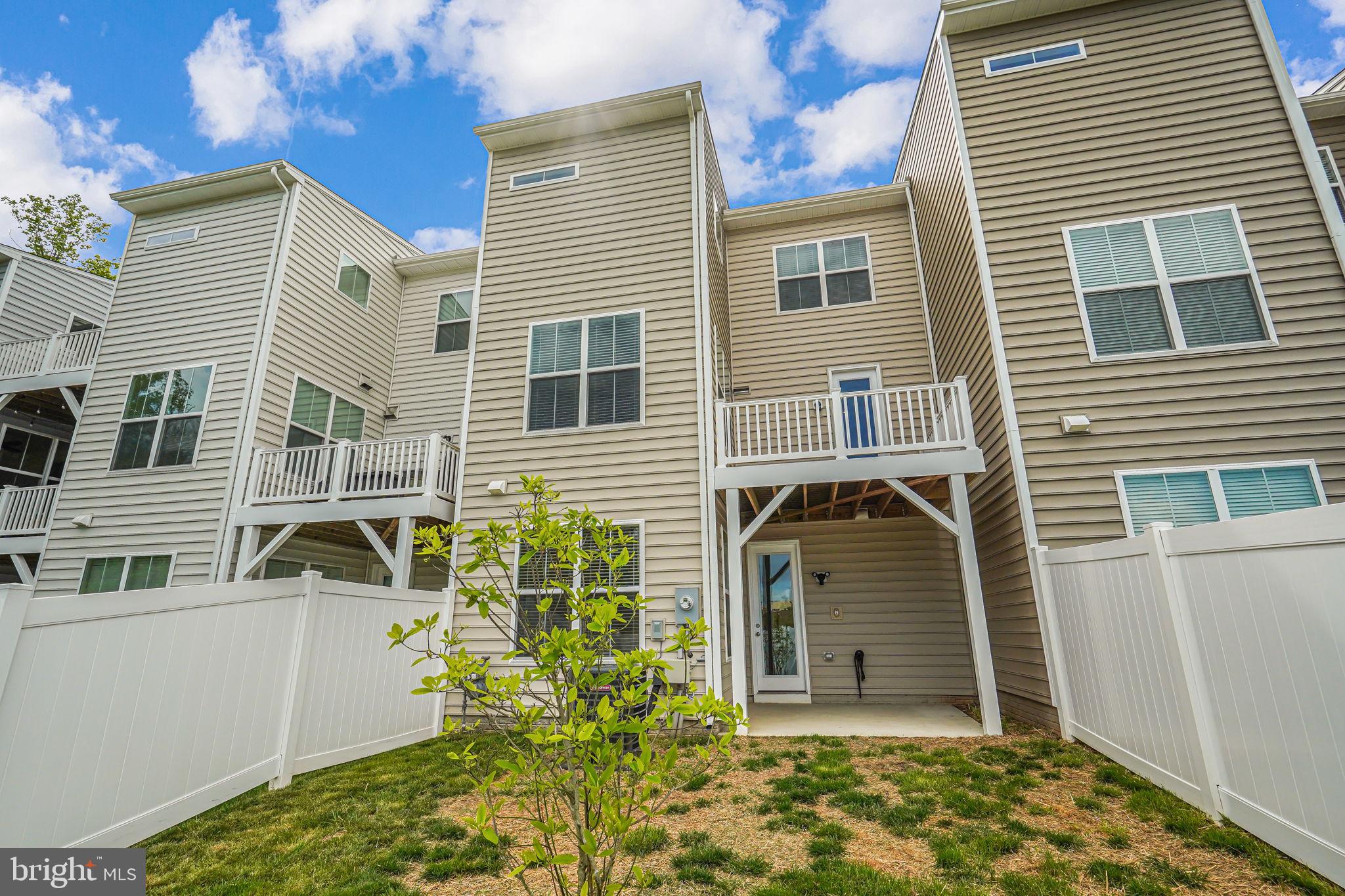 5032 MELISSA PLACE