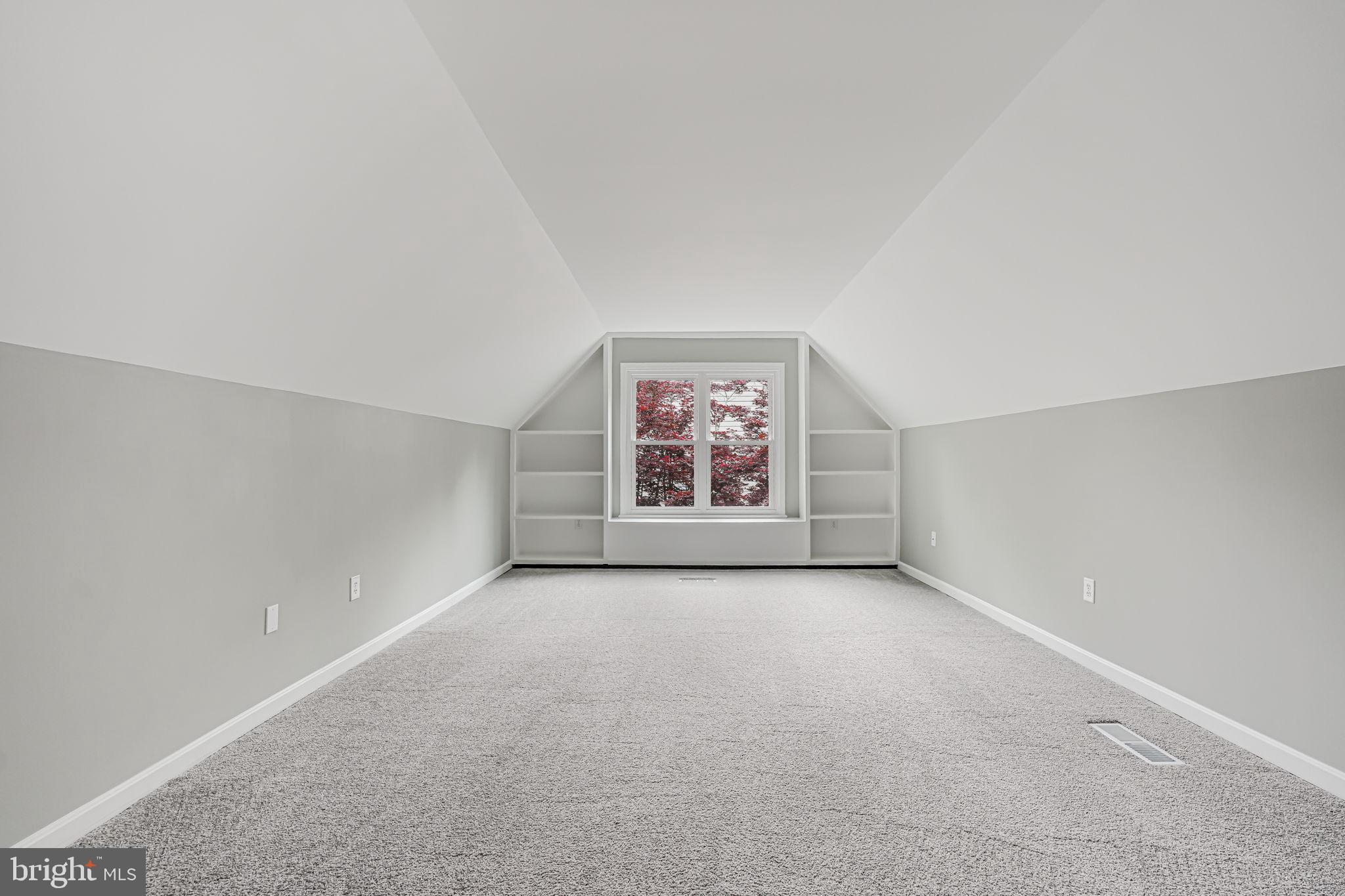 15050 GREENMOUNT DRIVE