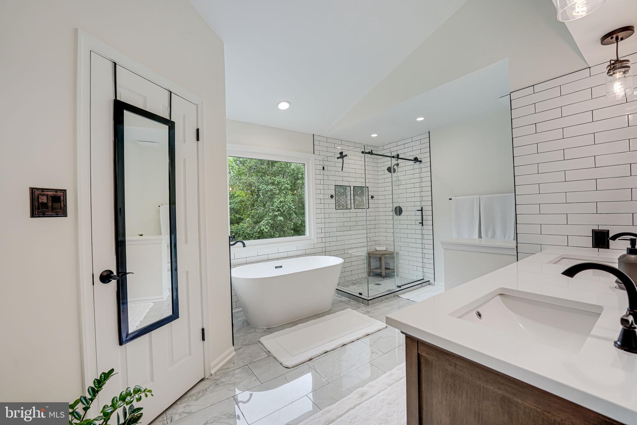 15050 GREENMOUNT DRIVE