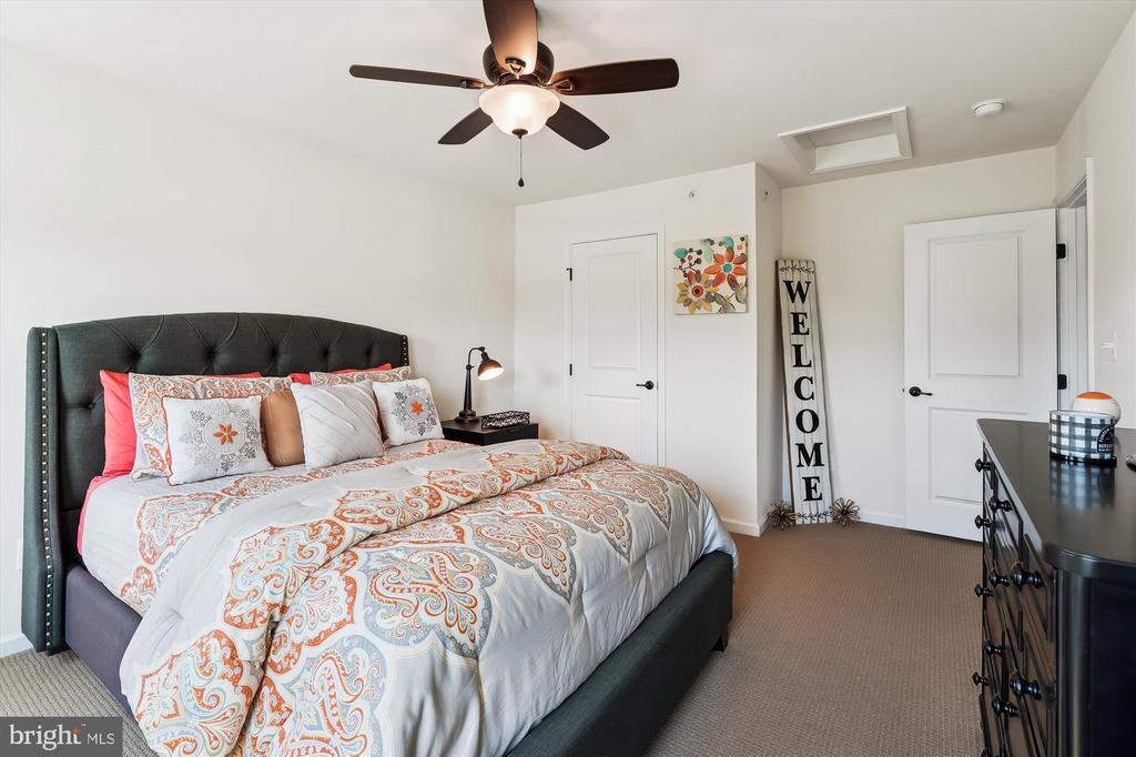 2552 PASSIONFLOWER COURT