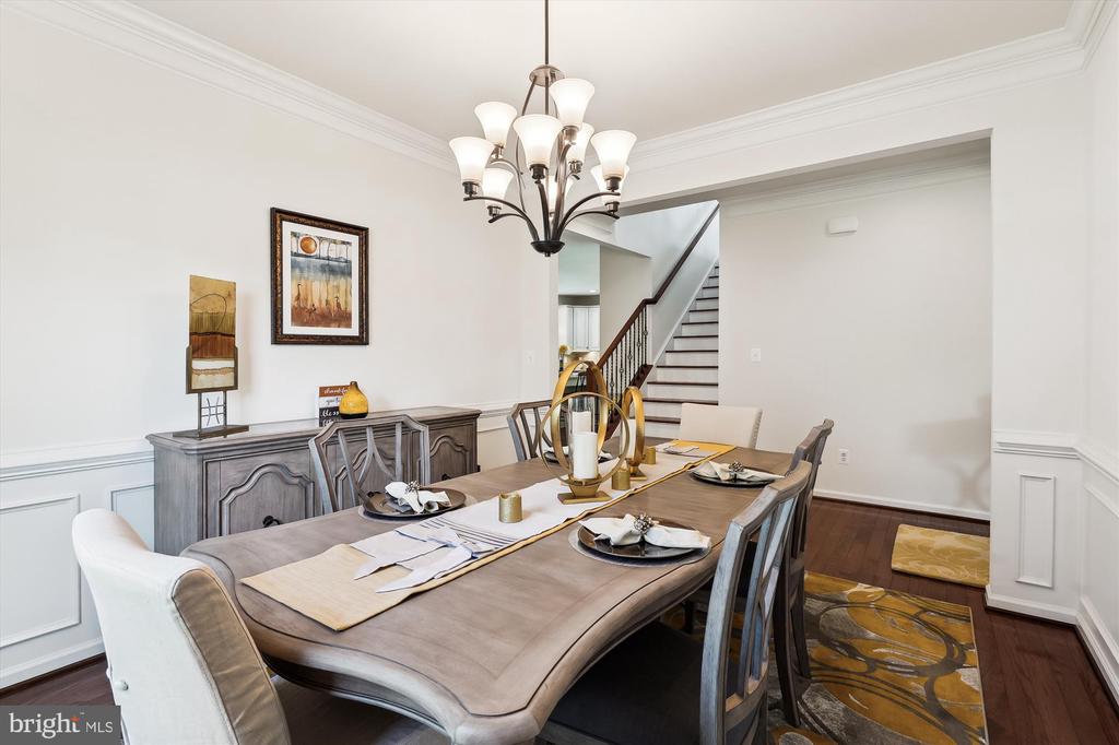 2552 PASSIONFLOWER COURT