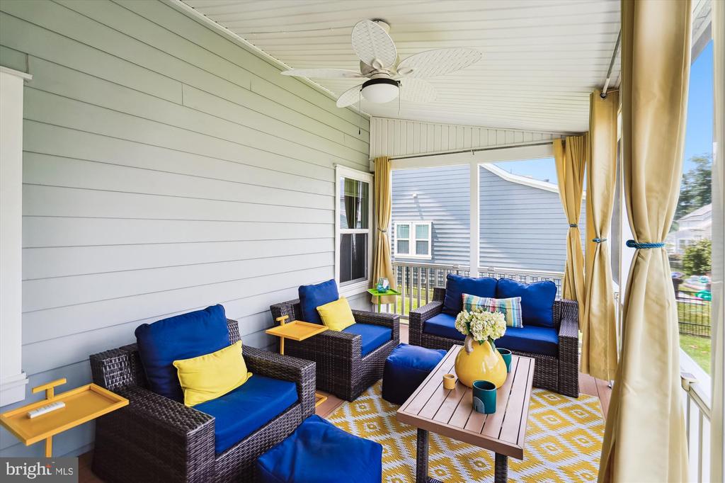 2552 PASSIONFLOWER COURT