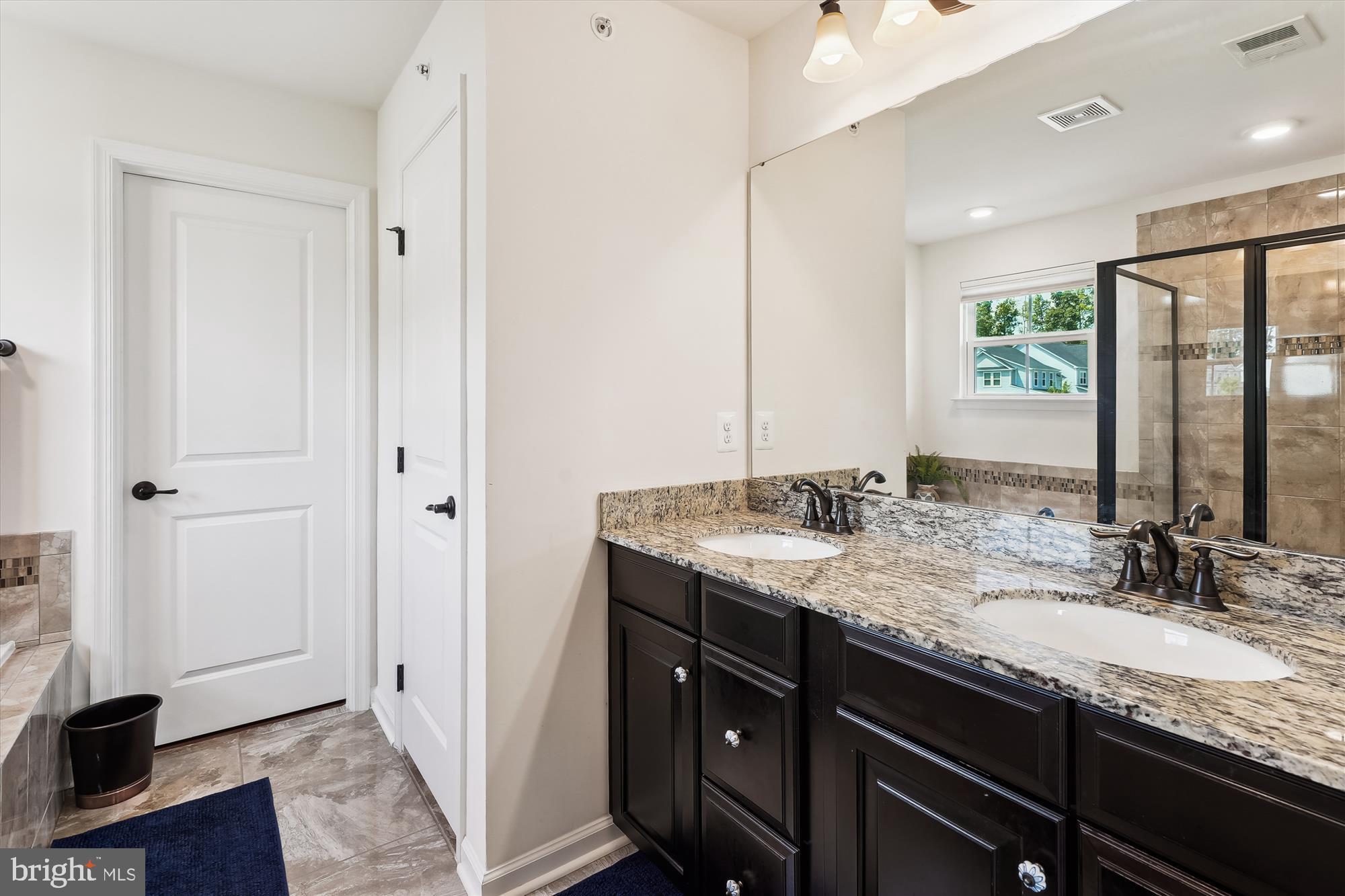 2552 PASSIONFLOWER COURT