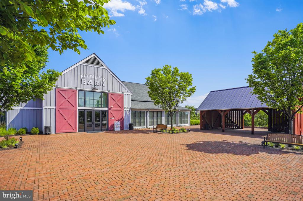 2552 PASSIONFLOWER COURT