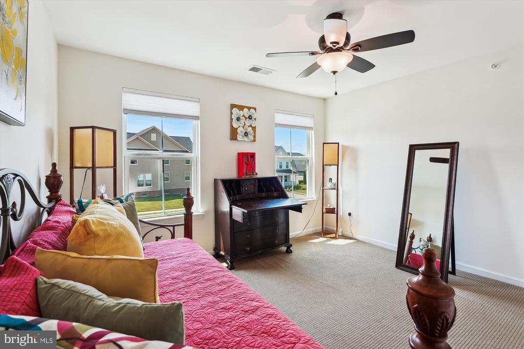 2552 PASSIONFLOWER COURT