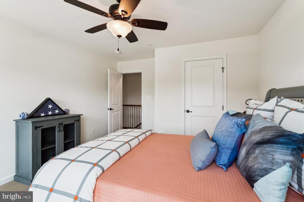 2552 PASSIONFLOWER COURT