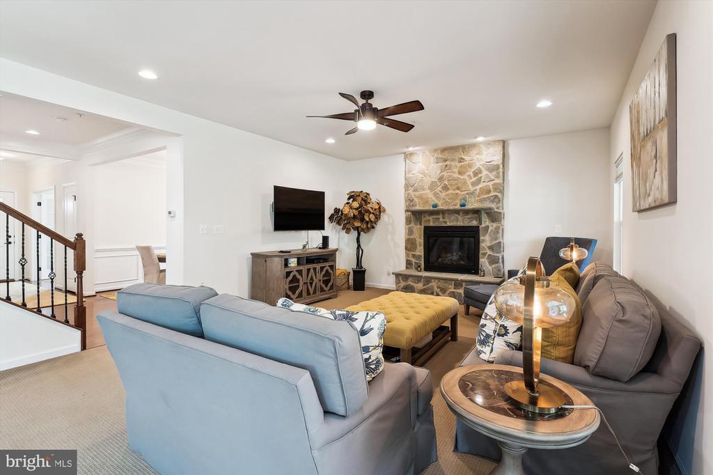 2552 PASSIONFLOWER COURT
