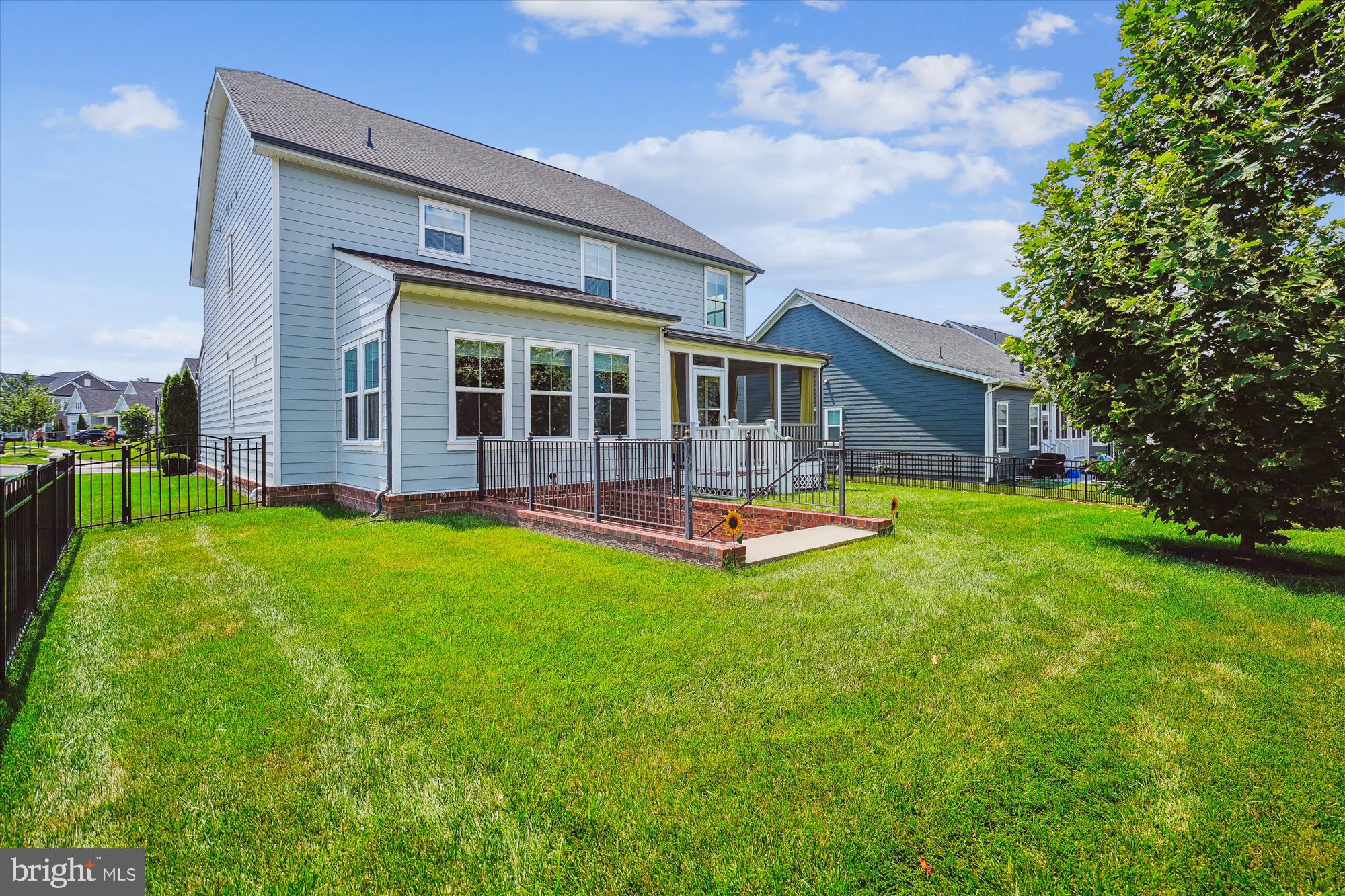 2552 PASSIONFLOWER COURT