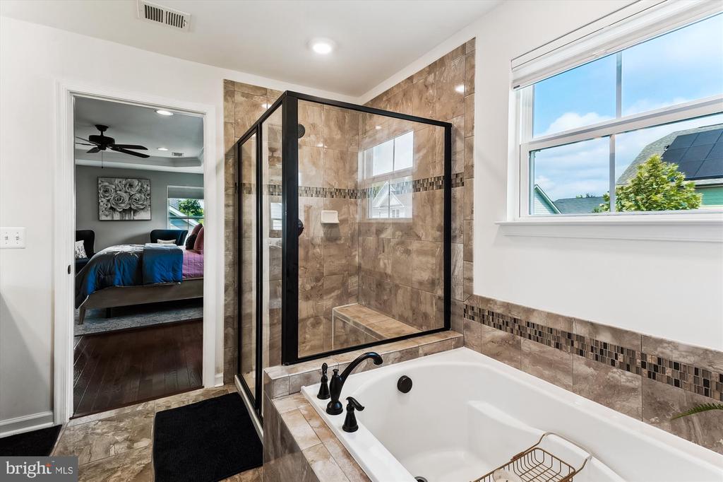 2552 PASSIONFLOWER COURT
