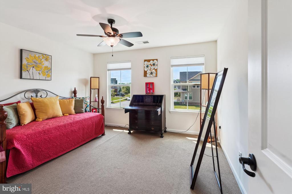 2552 PASSIONFLOWER COURT