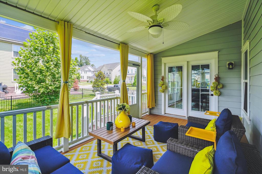 2552 PASSIONFLOWER COURT