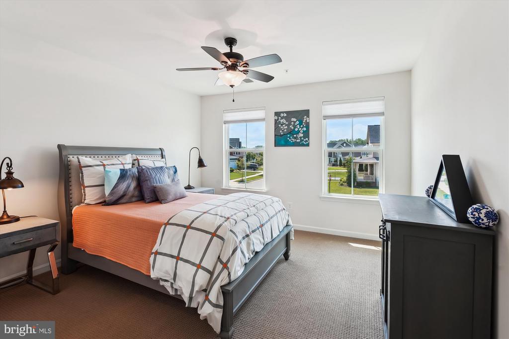 2552 PASSIONFLOWER COURT