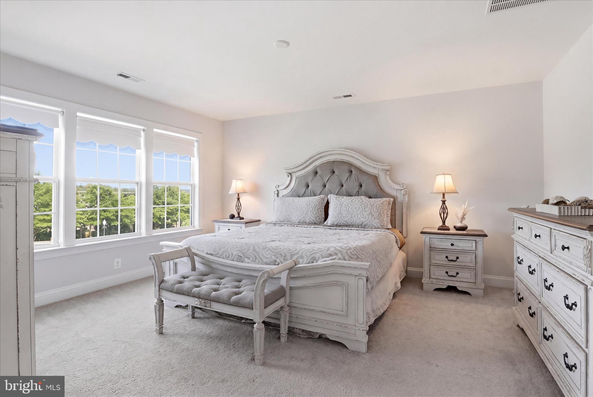 15384 BALLERINA LOOP