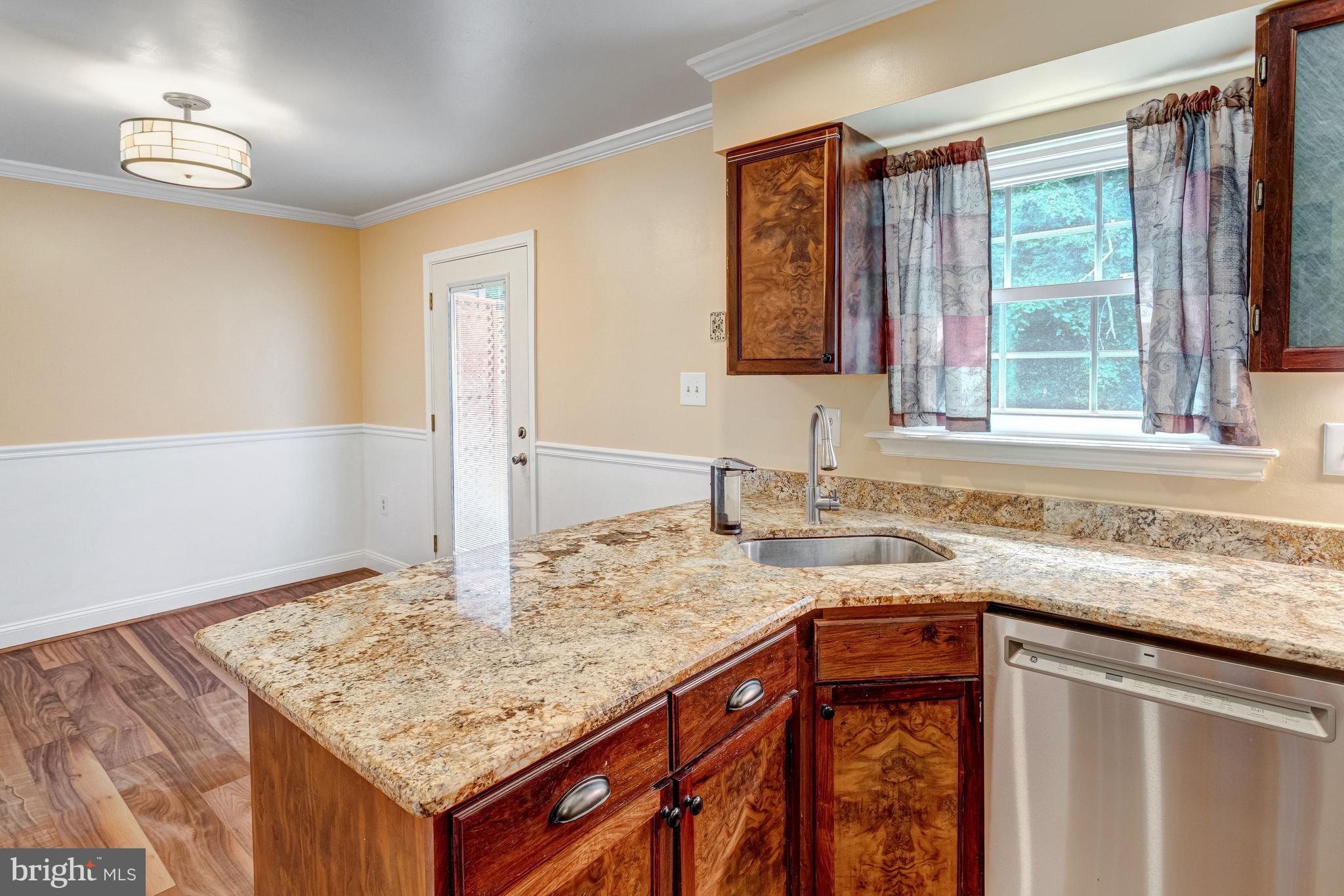 15242 STREAMSIDE COURT
