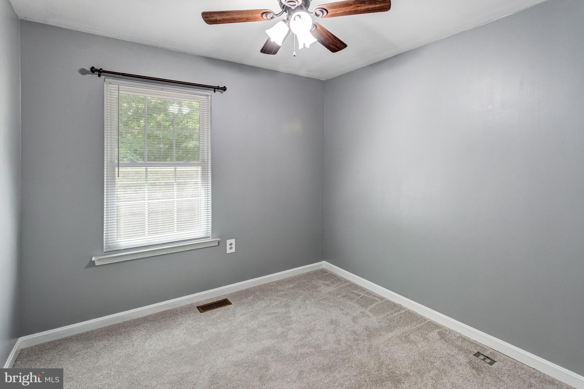 15242 STREAMSIDE COURT