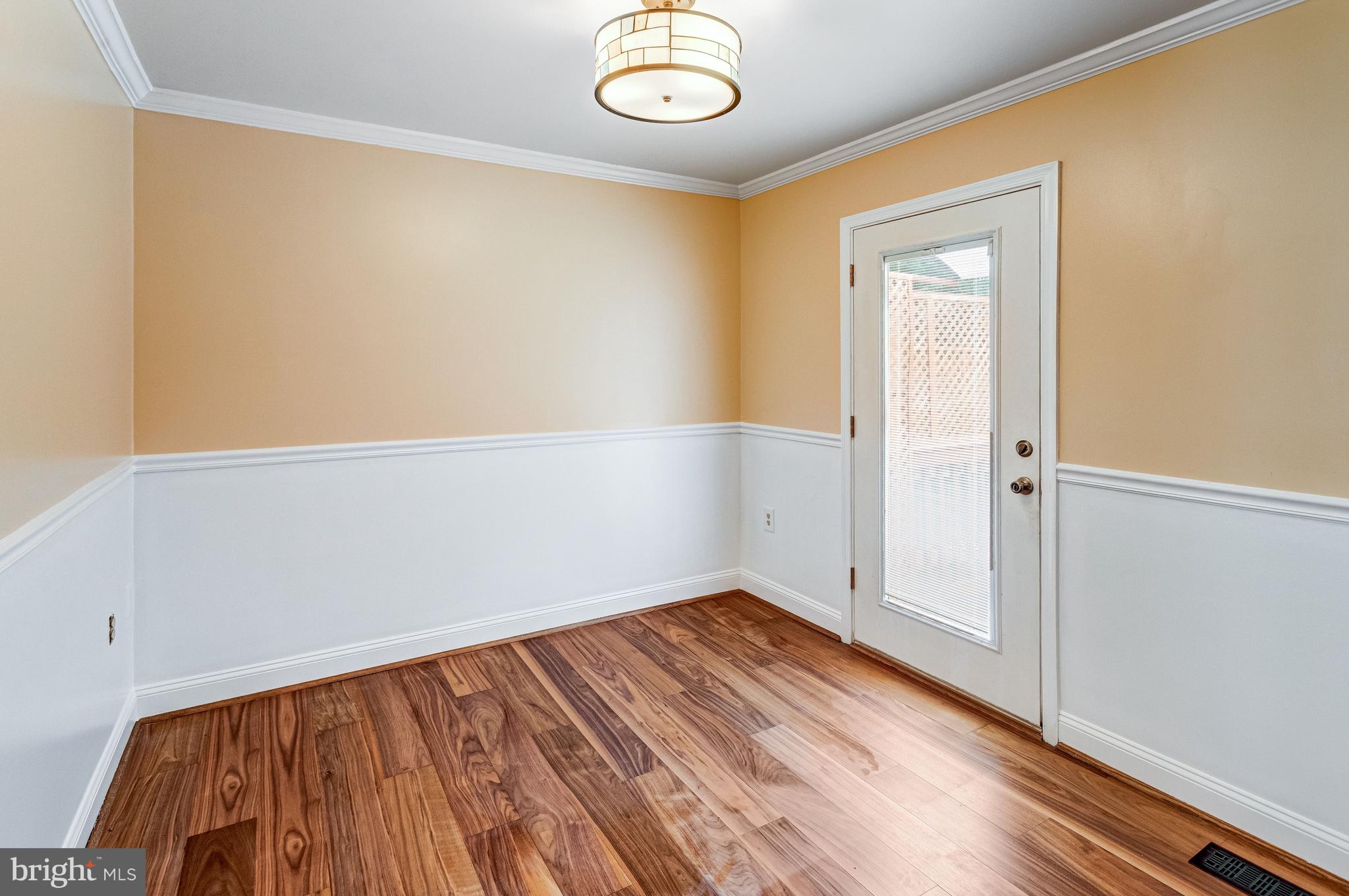 15242 STREAMSIDE COURT