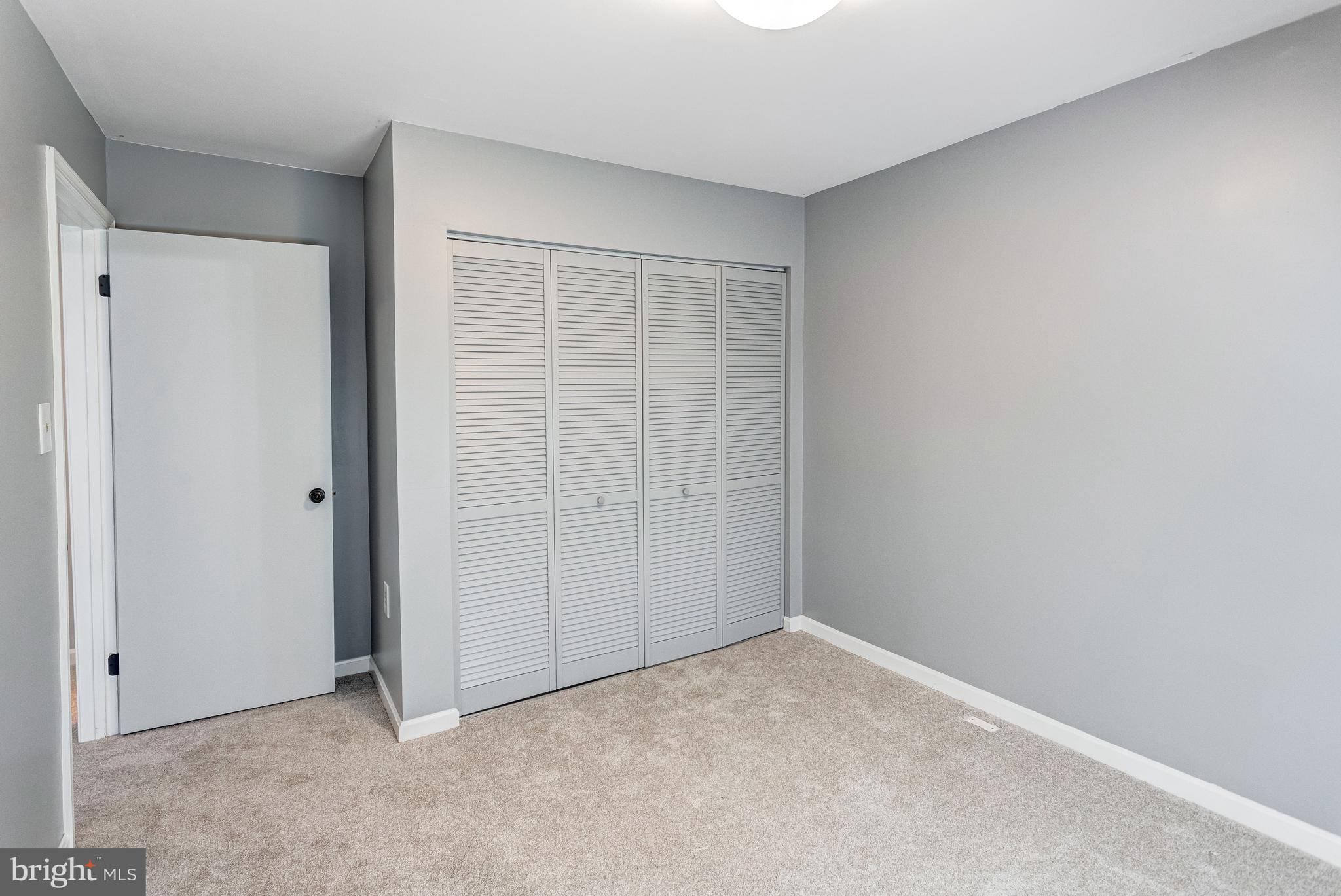 15242 STREAMSIDE COURT