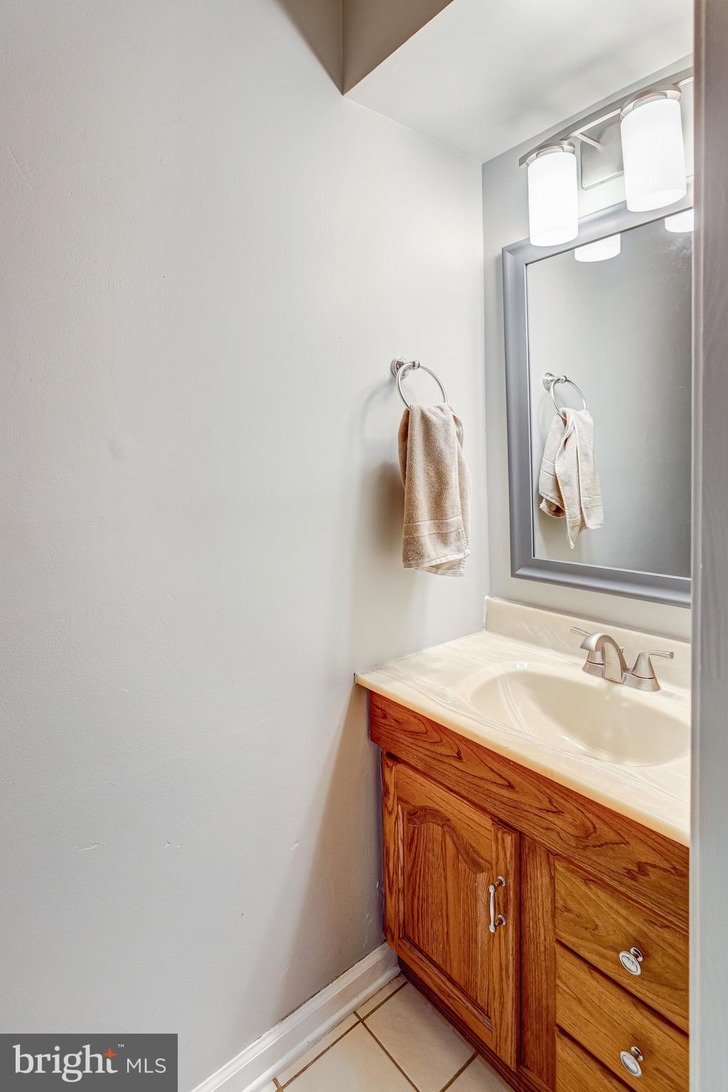 15242 STREAMSIDE COURT