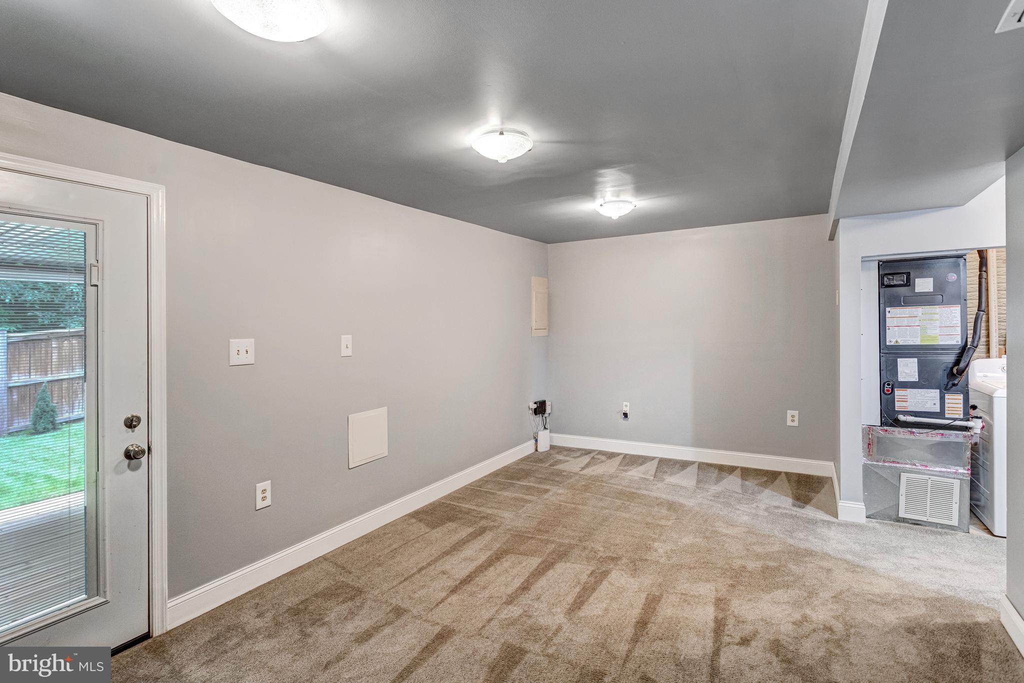 15242 STREAMSIDE COURT