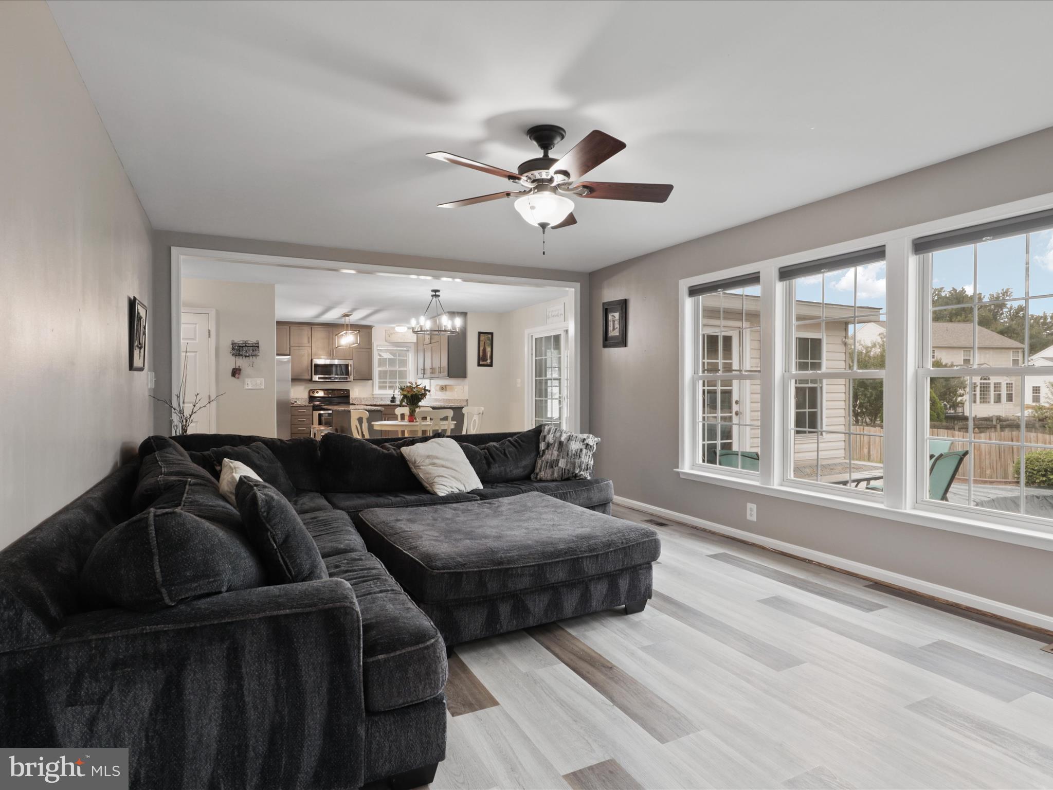 25 SUNSET RIDGE LANE