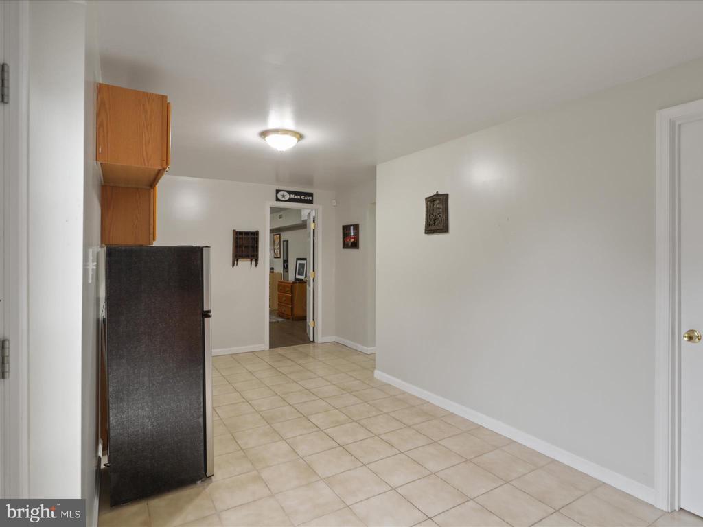 25 SUNSET RIDGE LANE