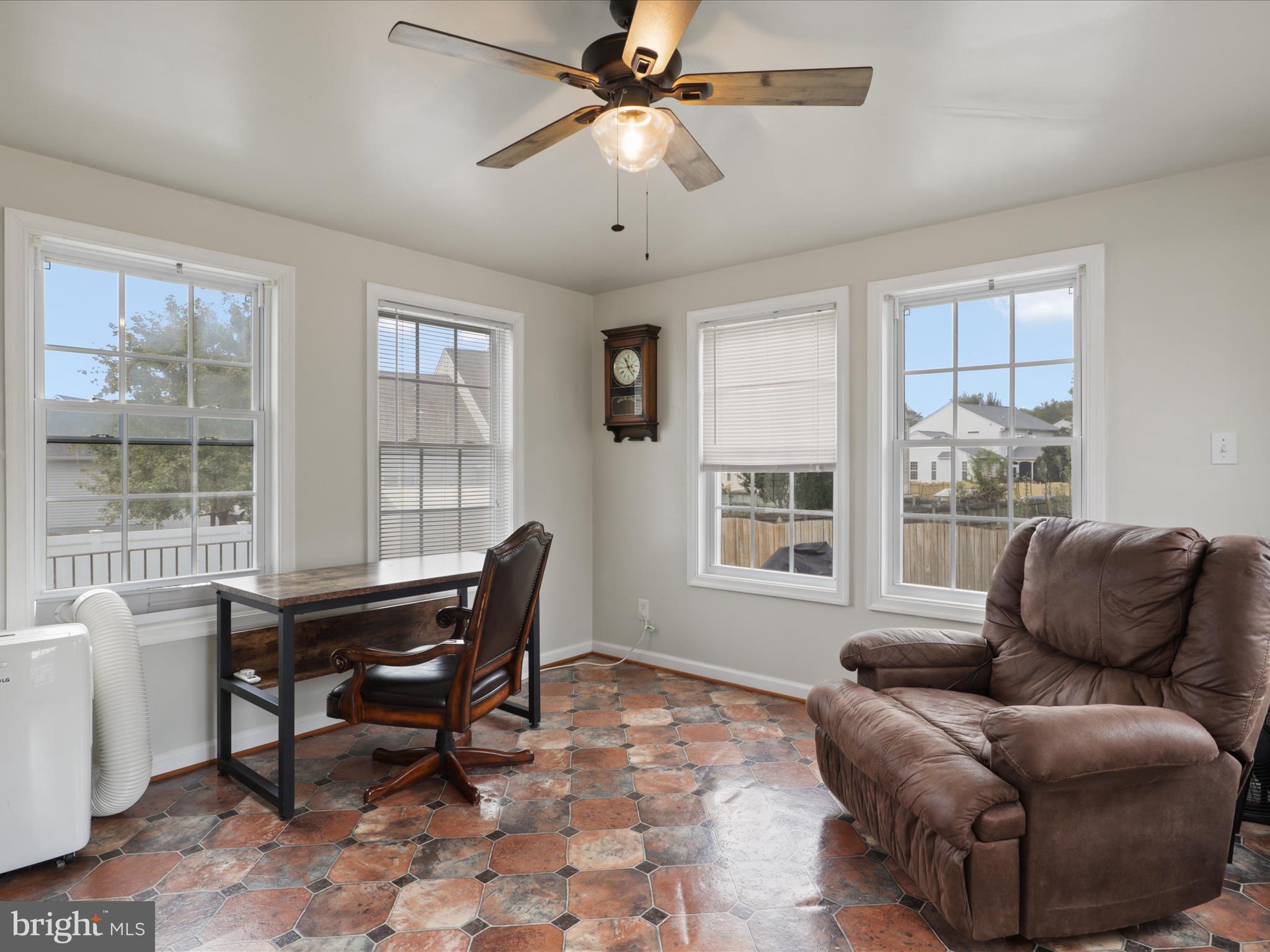 25 SUNSET RIDGE LANE