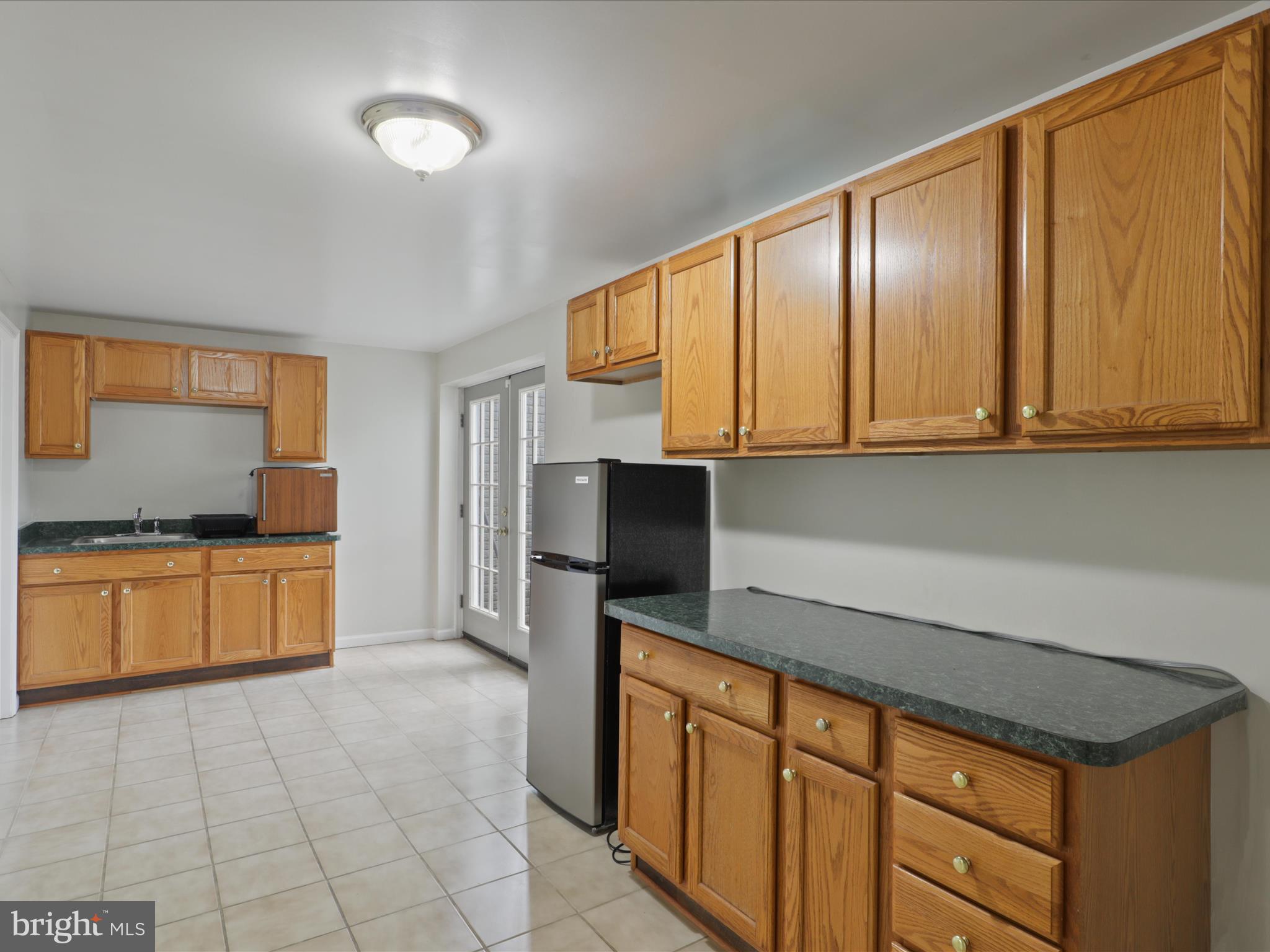 25 SUNSET RIDGE LANE