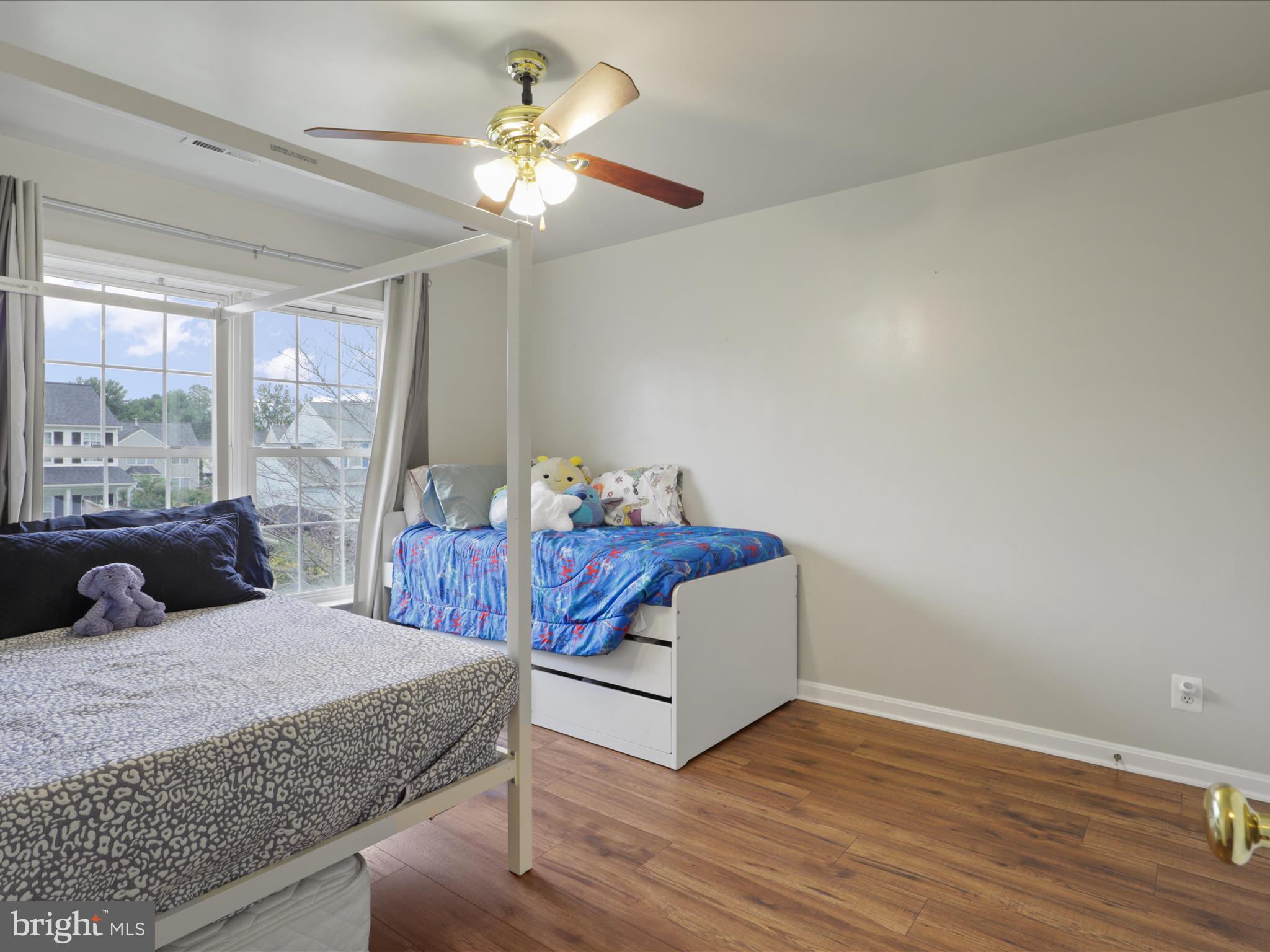 25 SUNSET RIDGE LANE