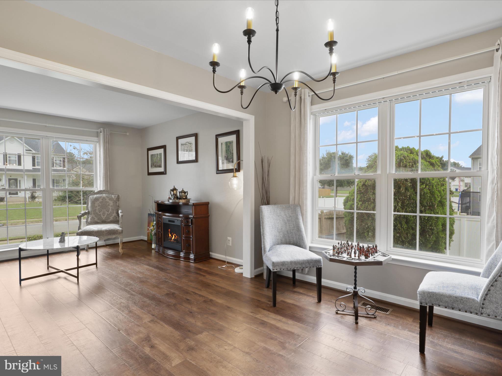 25 SUNSET RIDGE LANE