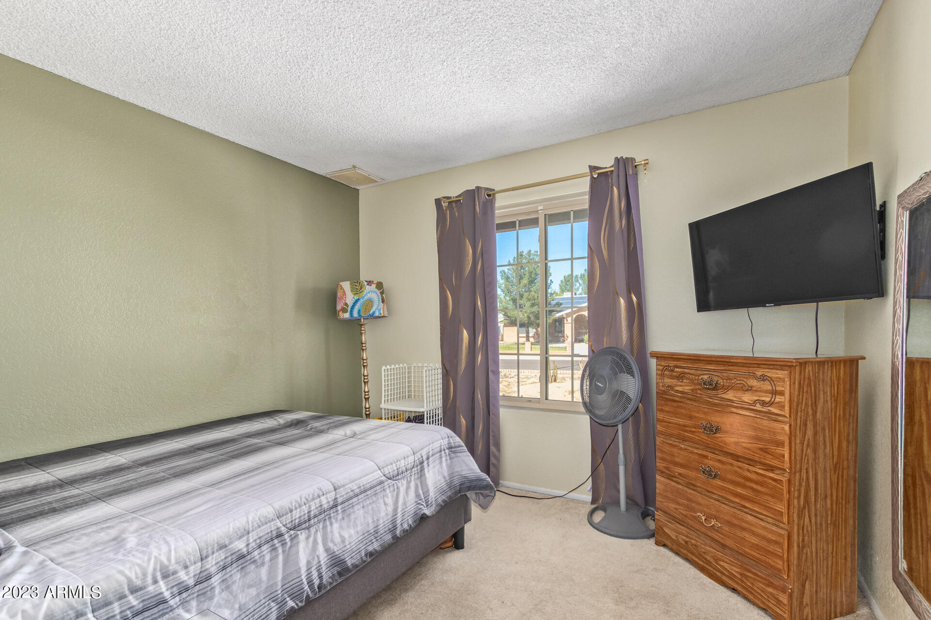 3255 W MURIEL Drive