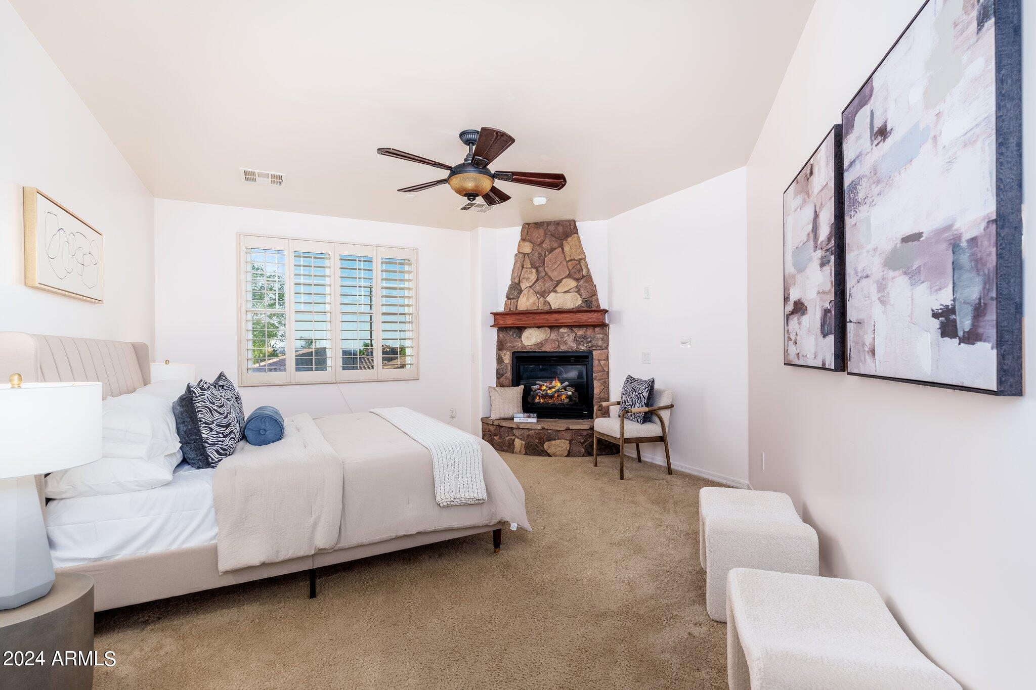 2269 E WISTERIA Drive