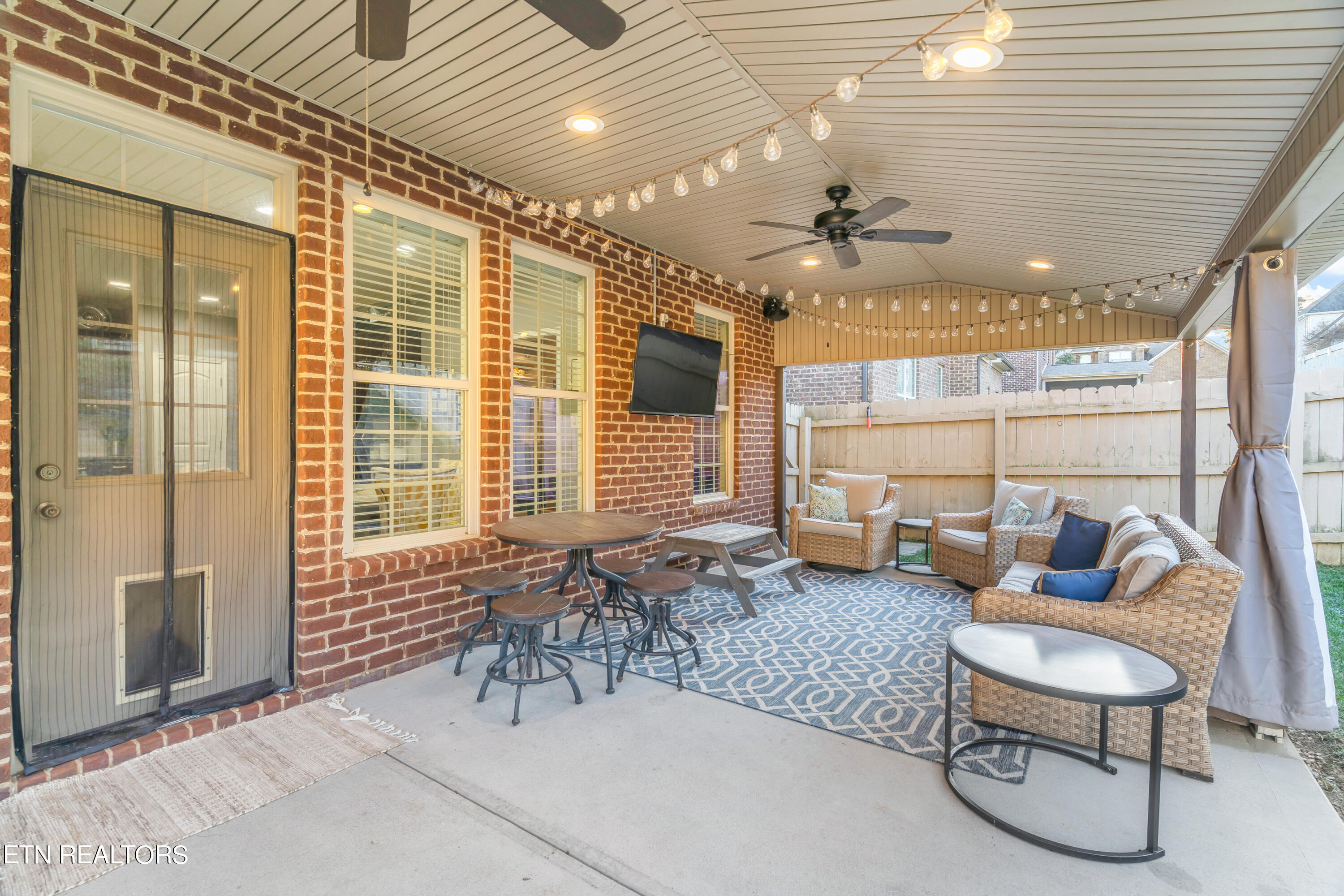 7911 Autumn Trace Drive