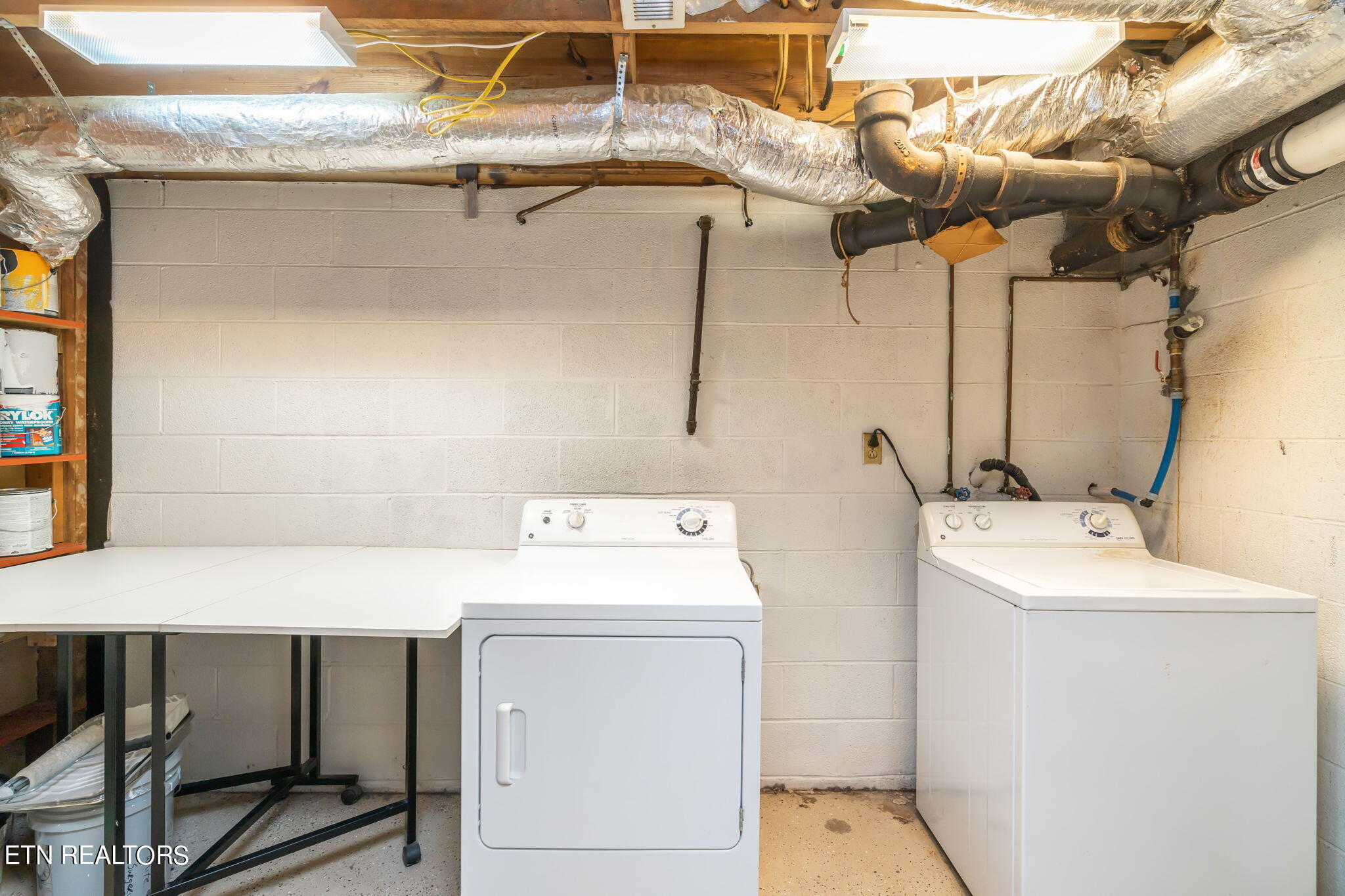 1121 Park Hill Circle