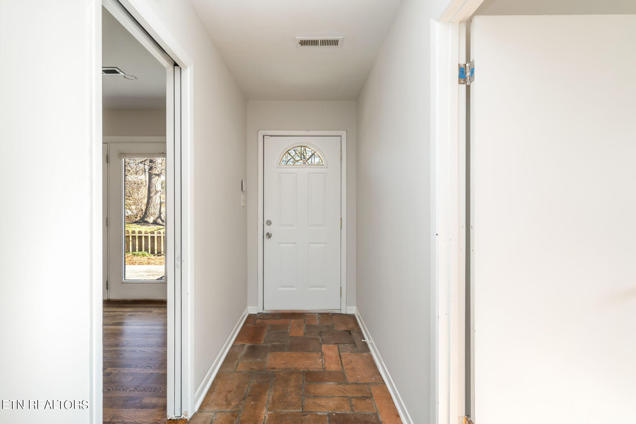 1121 Park Hill Circle